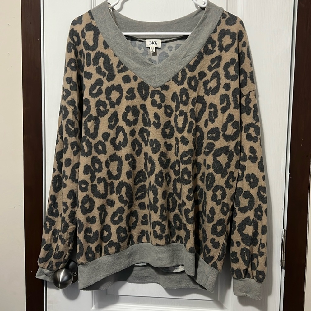 BKE sweater